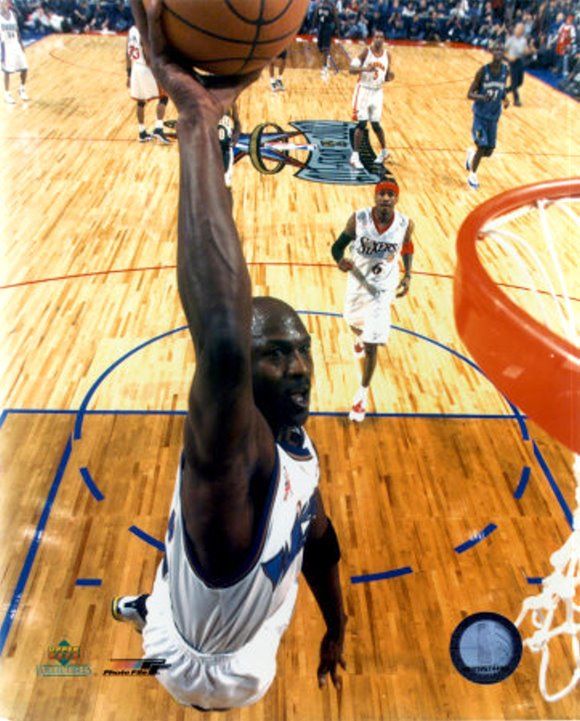 Michael Jordan Picture: MJ Dunking against the 76ers