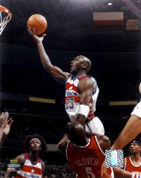 Michael Jordan Picture: with the Washington Wizards, layup against the Hawks 6