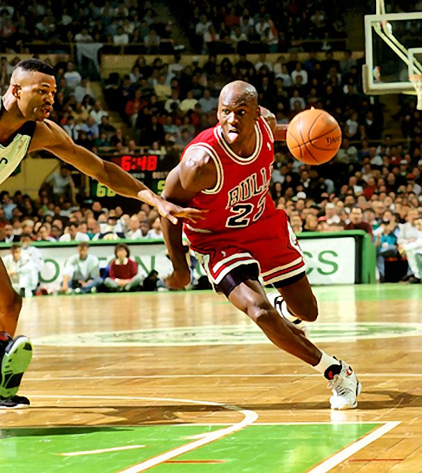 Michael Jordan Picture: MJ in attack mode for the Bulls in 1993. Picture 9. Photo by Steve Lipofsky